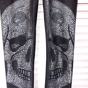 Zara Terez workout skull leggings